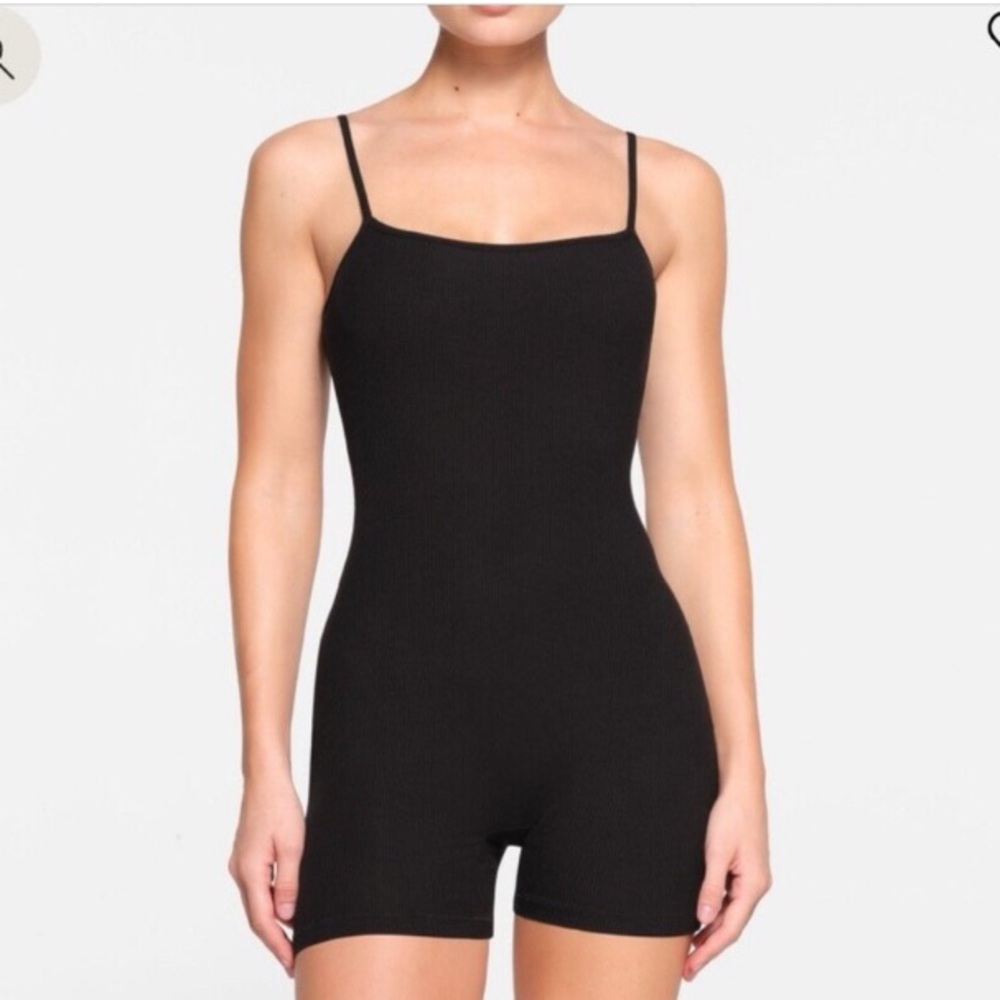 SKIMS SOFT LOUNGE SHORTS ONESIE